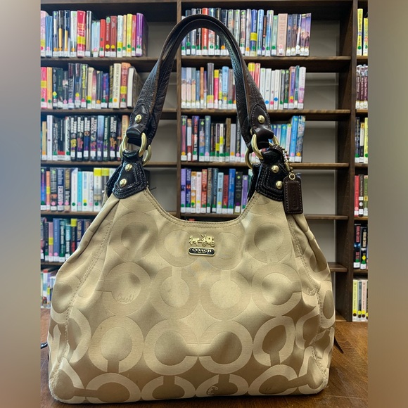 Coach handbag - Picture 1 of 6